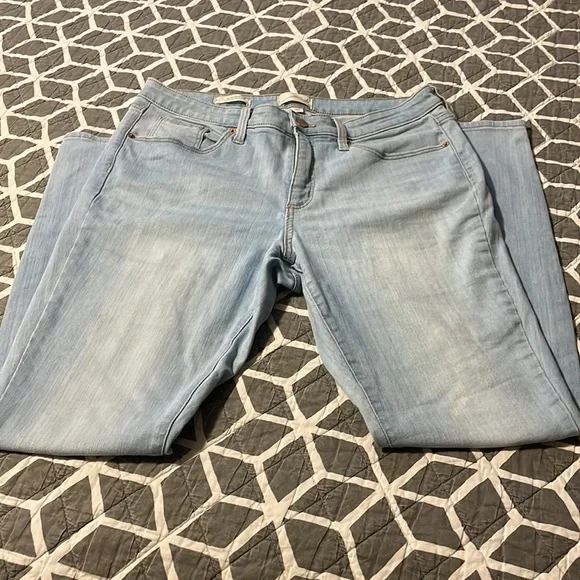 UNIVERSAL THREADS Mid Rise Skinny jeans - Picture 2 of 10